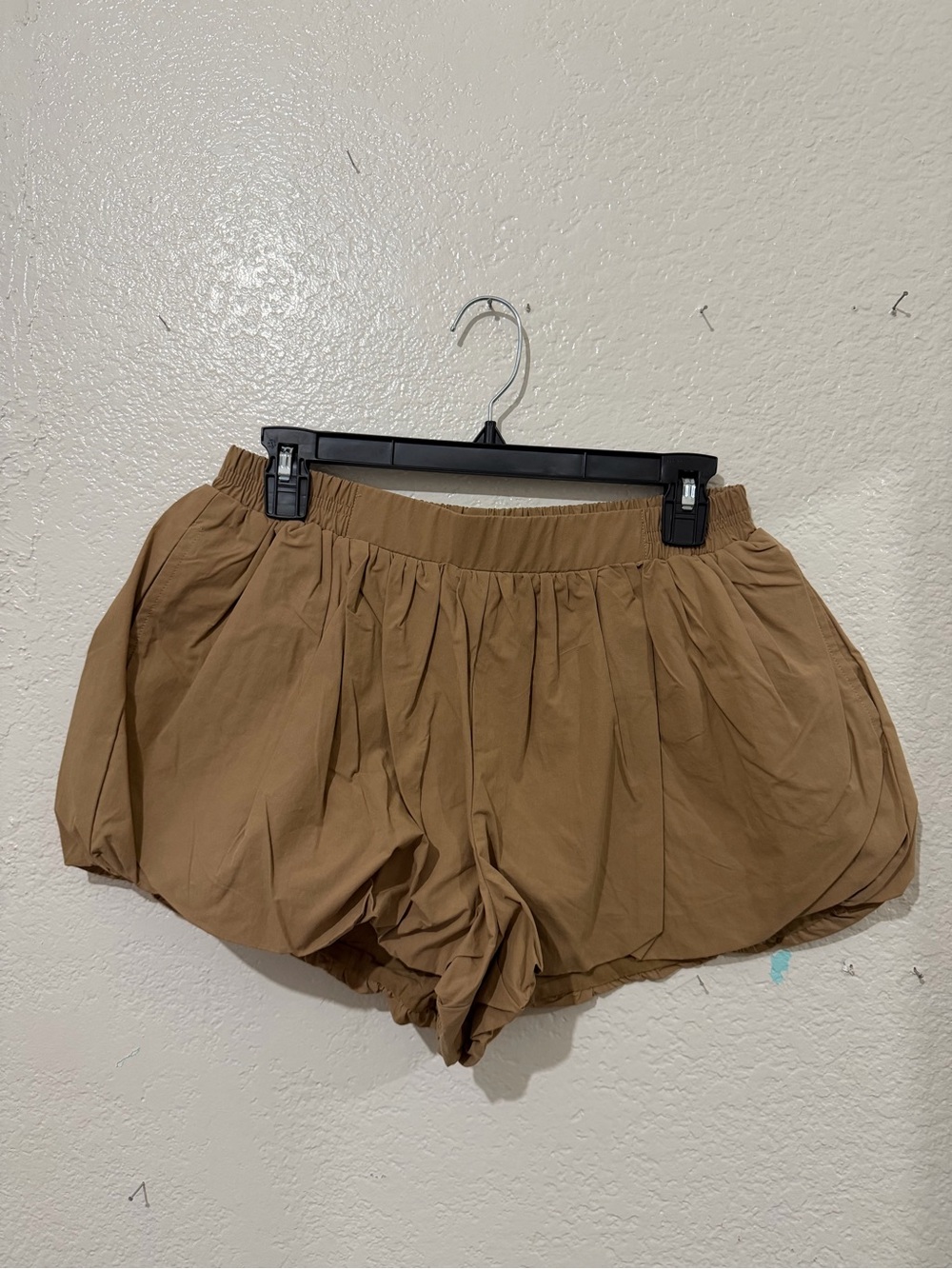 Gathered Bubble Shorts in Tan